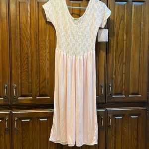 Vintage Negligee pink lace bodice NWT Large